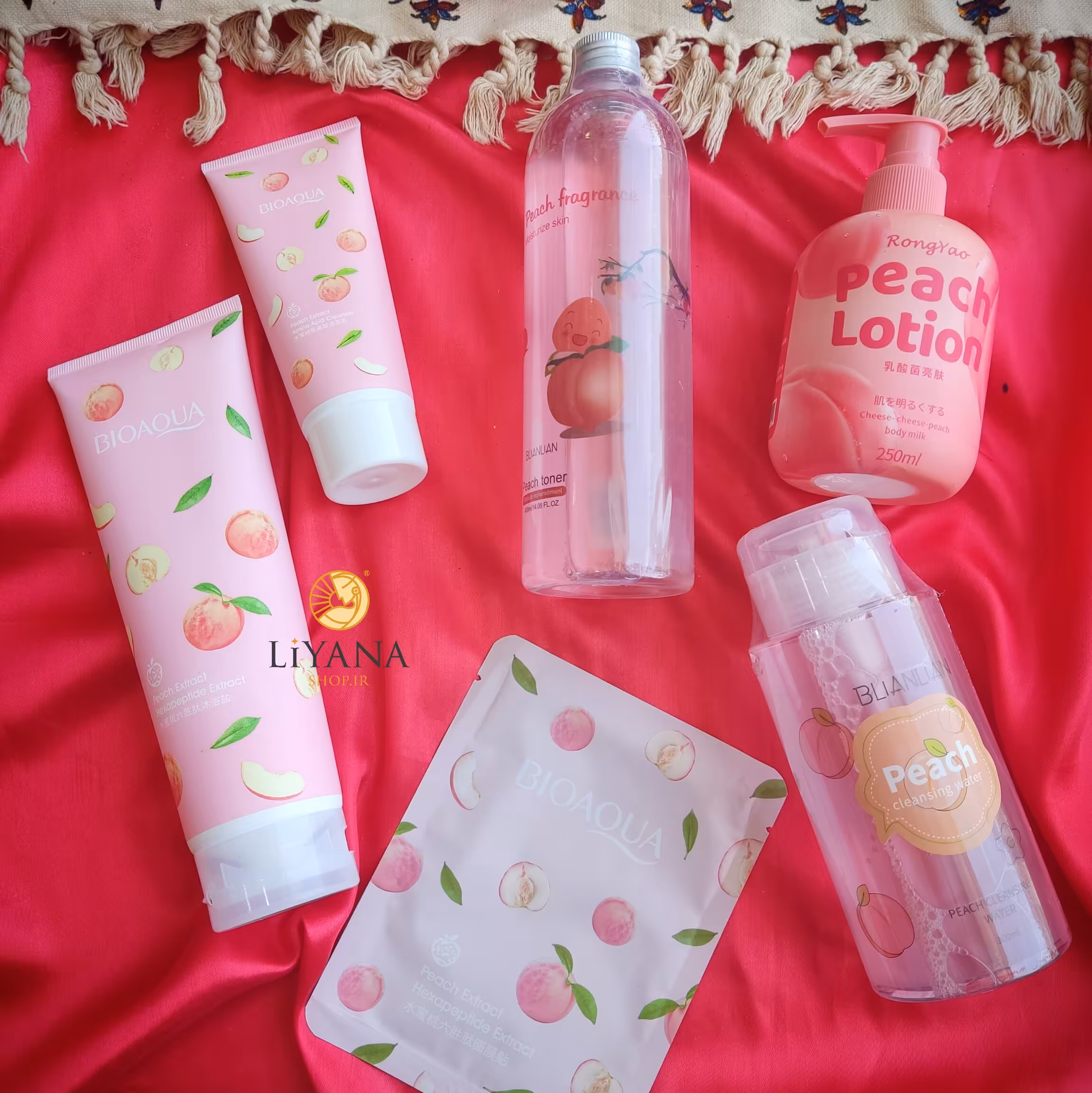 پک مراقبت پوستی آبرسان و روشن کننده هلو مناسب انواع پوست لیانا شاپ 