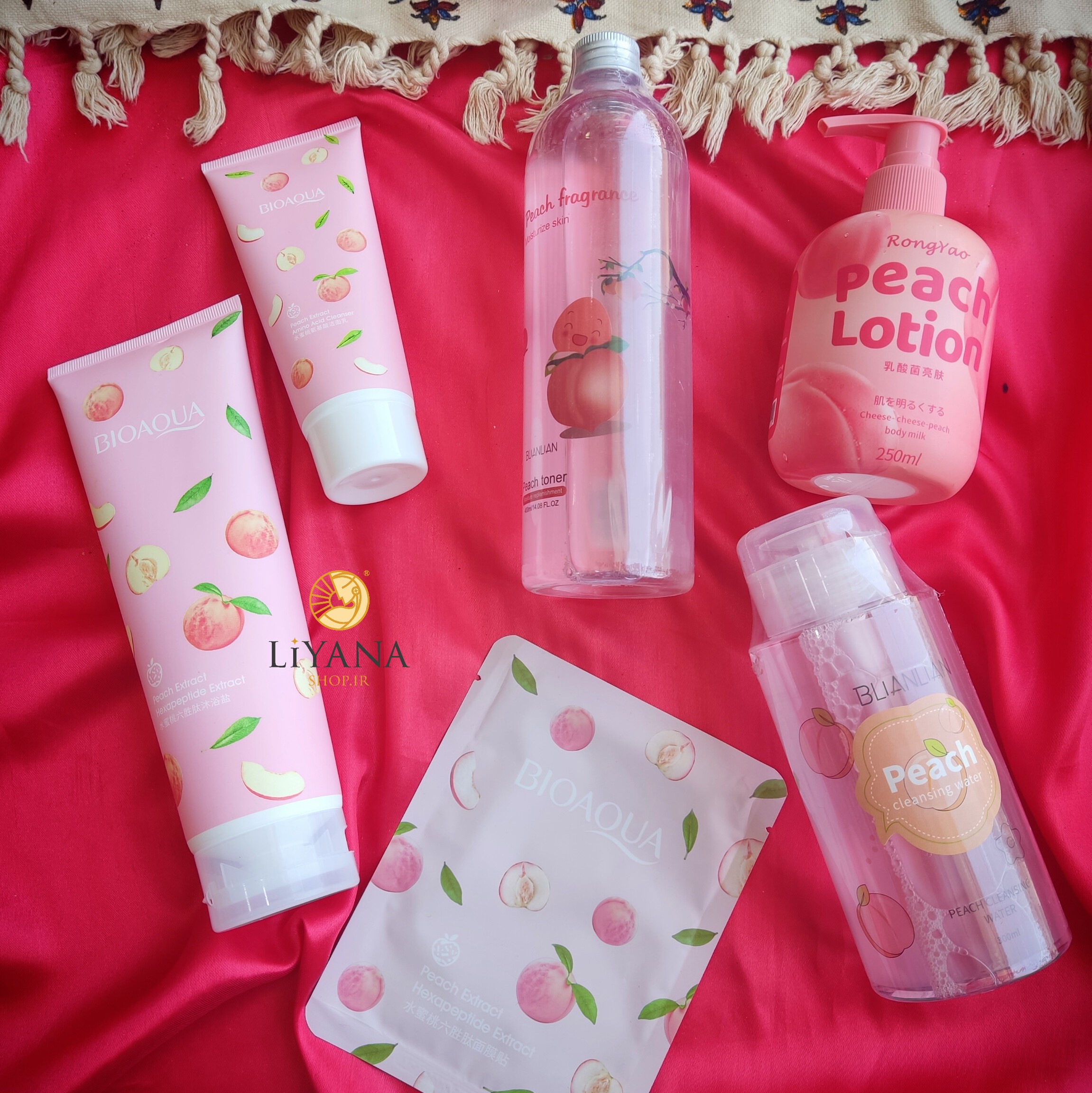 پک مراقبت پوستی آبرسان و روشن کننده هلو مناسب انواع پوست لیانا شاپ 