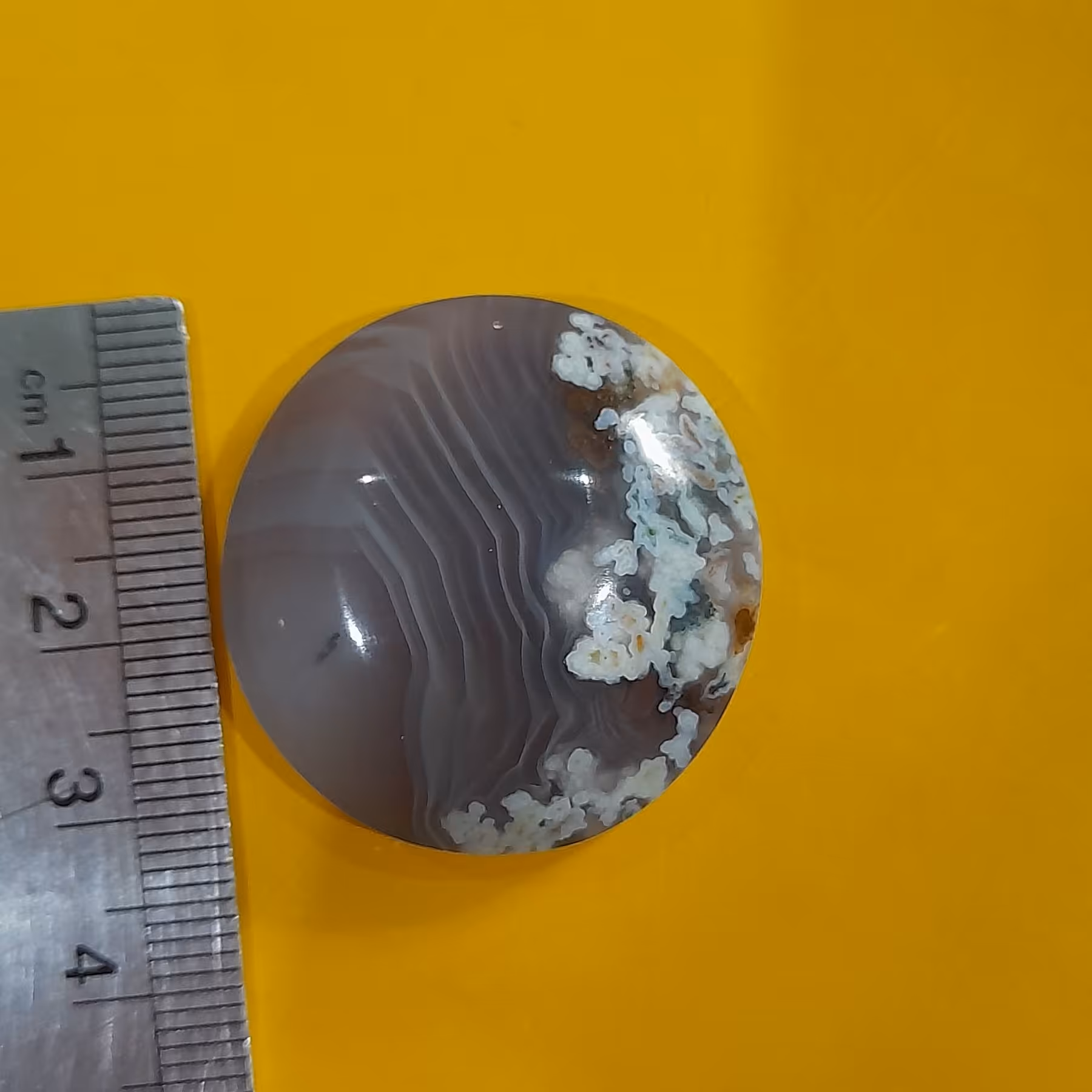 عقیق سوسنی گلدار زیبا