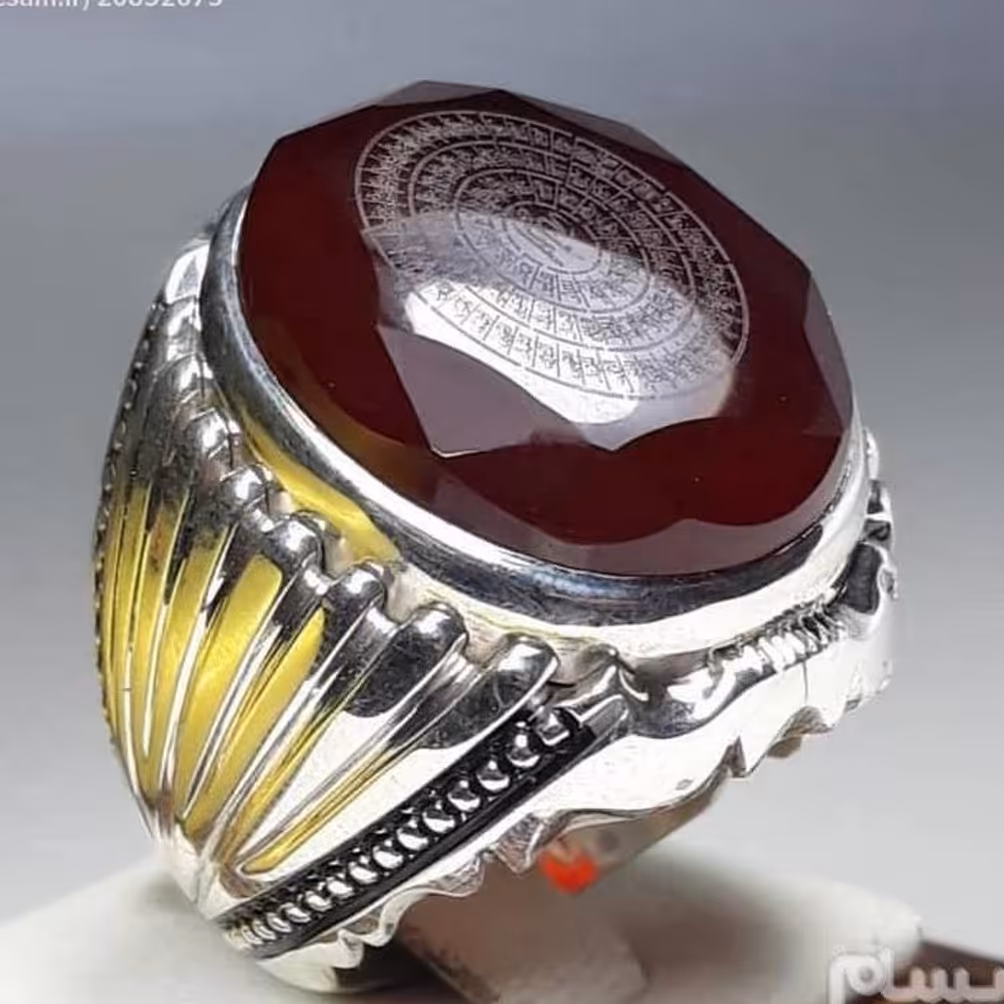 عقیق کبدی آبدارخوش رنگ منقش به 100اسم اعظم