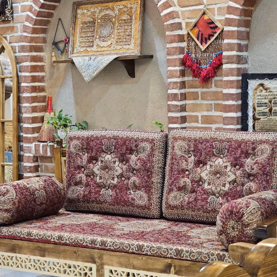 ست 5 تکه پشتی سنتی طرح الماس رنگ قرمز 