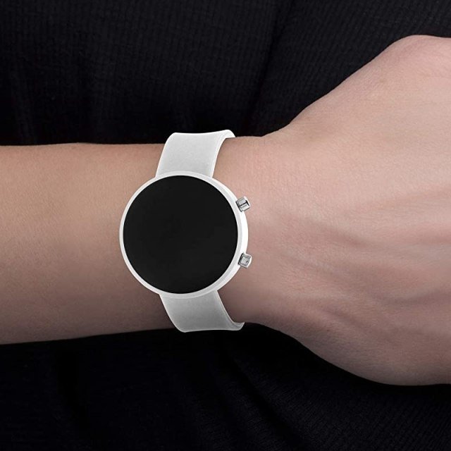 ساعت مچی دیجیتال کد 7474