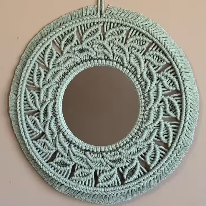 قاب آینه مکرومه طرح خورشید با قطر خارخی 45سانتیمترو رنگ دلخواه