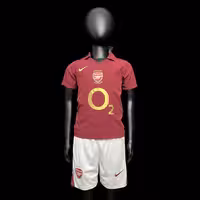 لباس کلاسیک بچه گانه آرسنال 2006-2005 آخرین فصل هایبوری