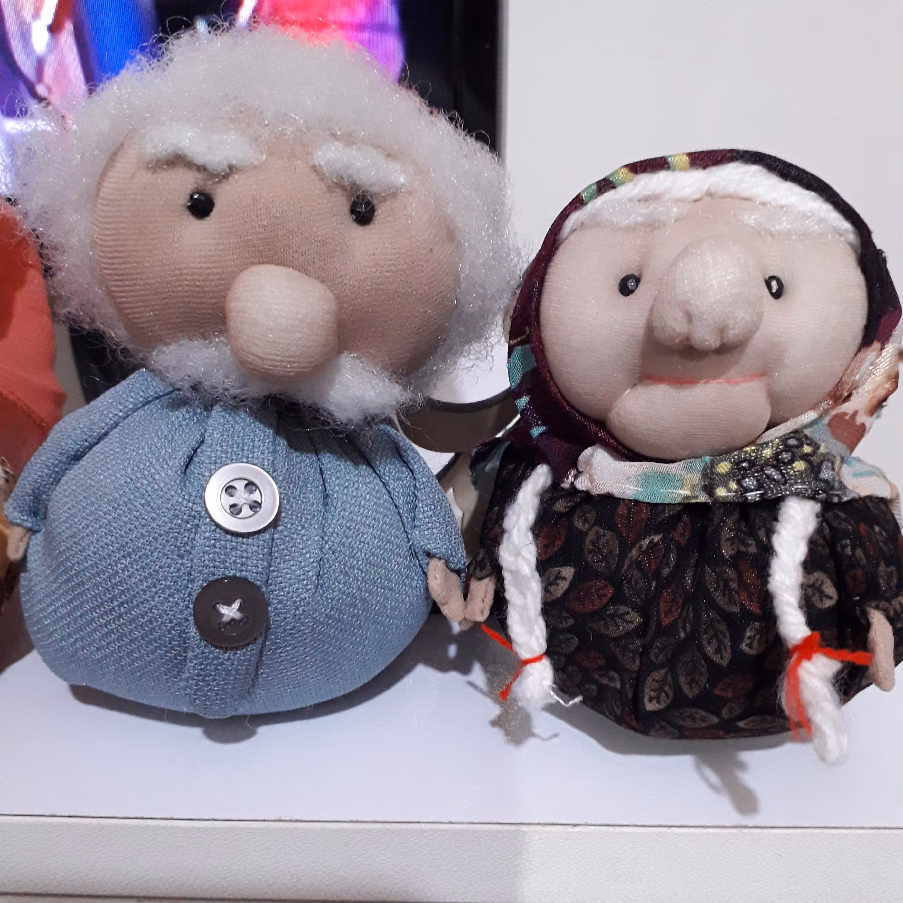 عروسک بقچه ای ننه جون و آقاجون(ارتفاع 13سانت )قیمت ذکر شده برای هر دو عروسک است