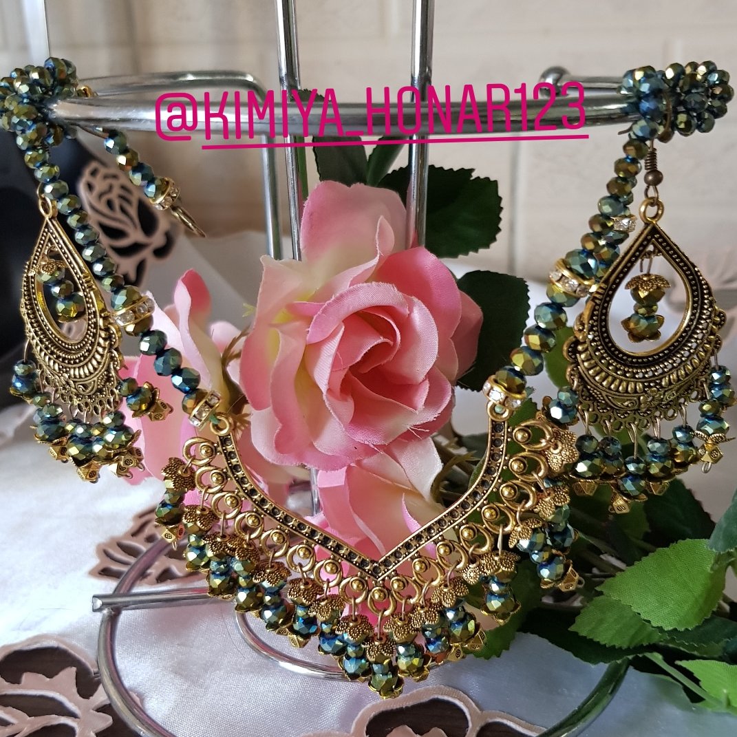 نیم ست مرواریدی دررنگهاوطرحهای متنوع