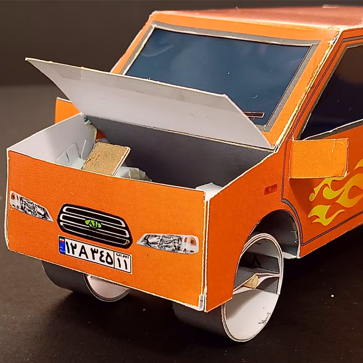 کاردستی ساختنی سه بعدی متحرک A3 مدل ماکت ون باری