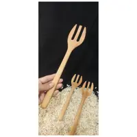 چنگال چوبی دست ساز با کیفیت عالی و پوشش گیاهی با رنگ طبیعی چوب