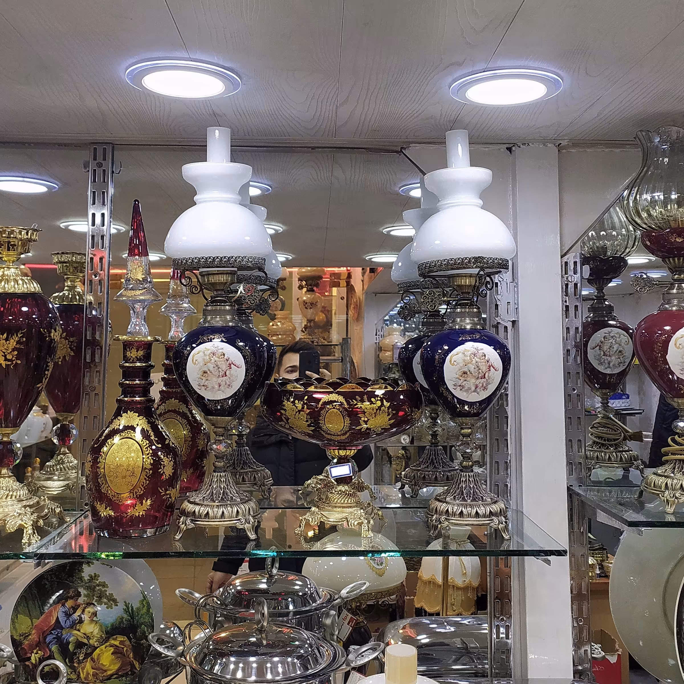 شمعدان برنز طرح فرانسه ارتفاع 65 سانتی