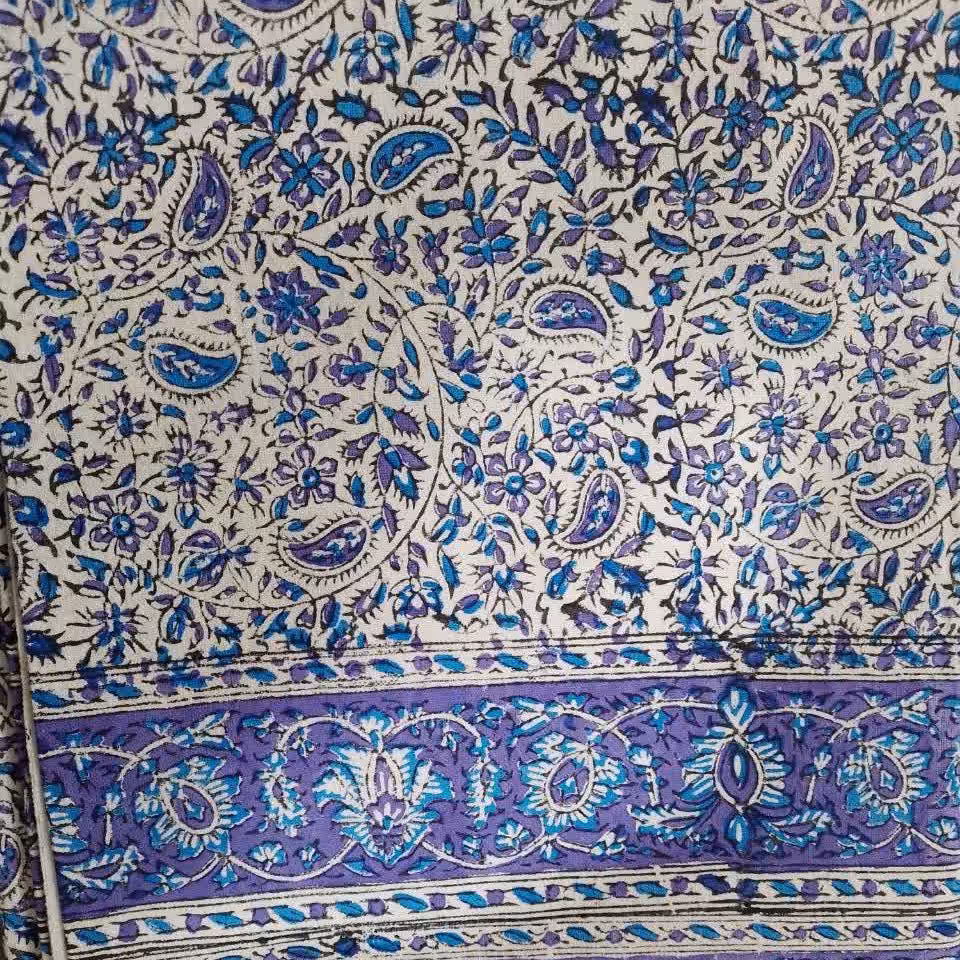 سفره ورومیزی قلمکاری سنتی سایز 2متری در 135 بنفش