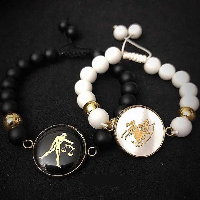 ست دستبند ماه تولد دختر و پسر و زنانه و مردانه اونیکس مشکی و سفید اسپرت