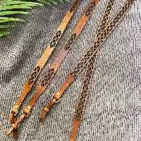 بند عینک چرم طبیعی در طرح های مختلف تیاراچرم مشهد 