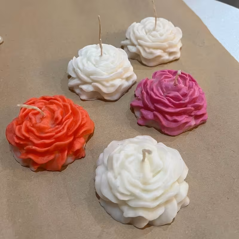 شمع کوبیک حبابی- شمع گل آلاله- رنگ بندی - تعداد بالای 10 عدد 25000 