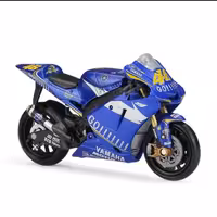 ماکت موتور یاماها 2005 مقیاس 1 به 18