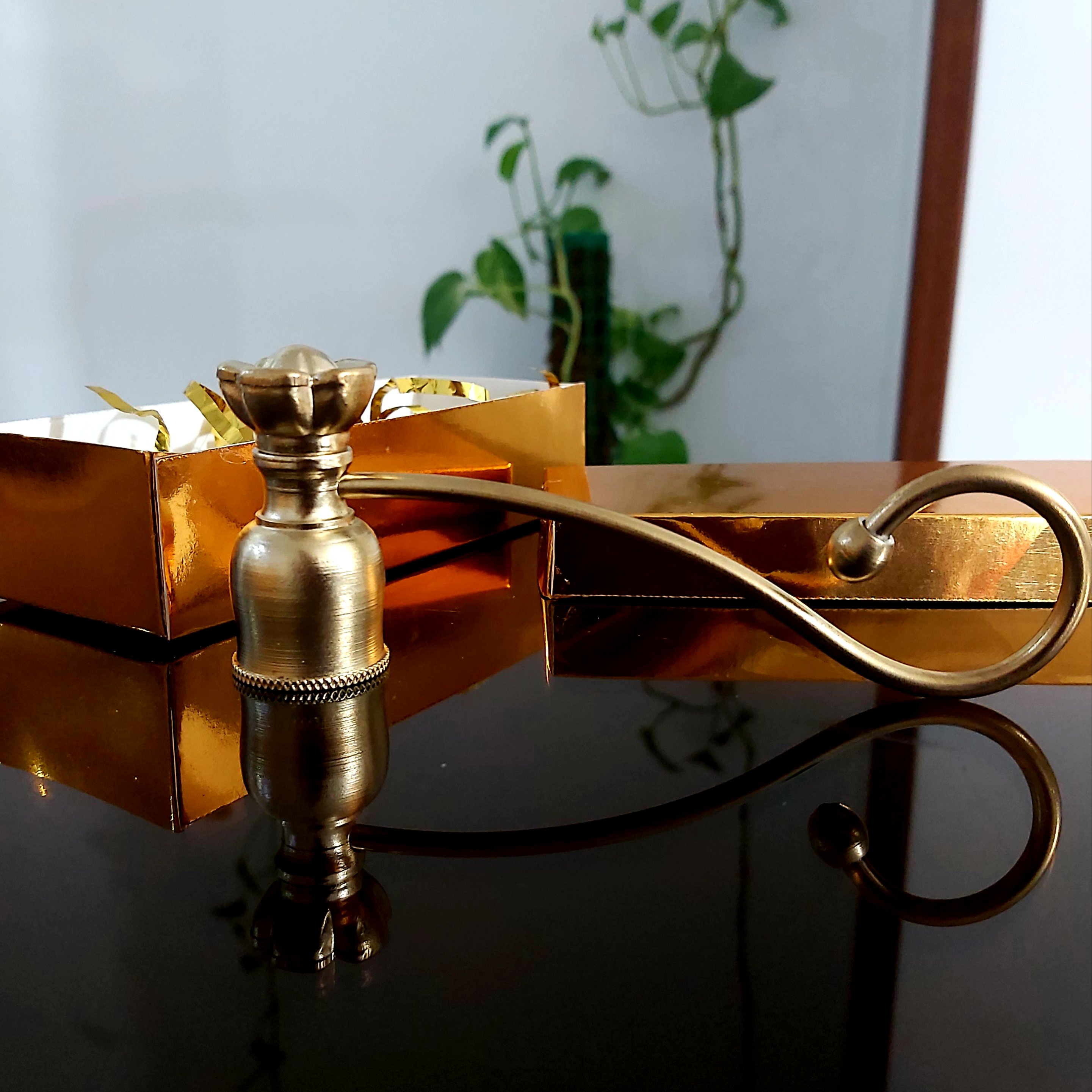 اسنوفر ویرگول یا شمع خاموش کن