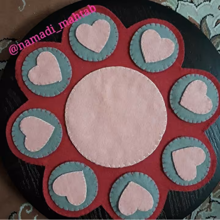 رومیزی طرح قلب