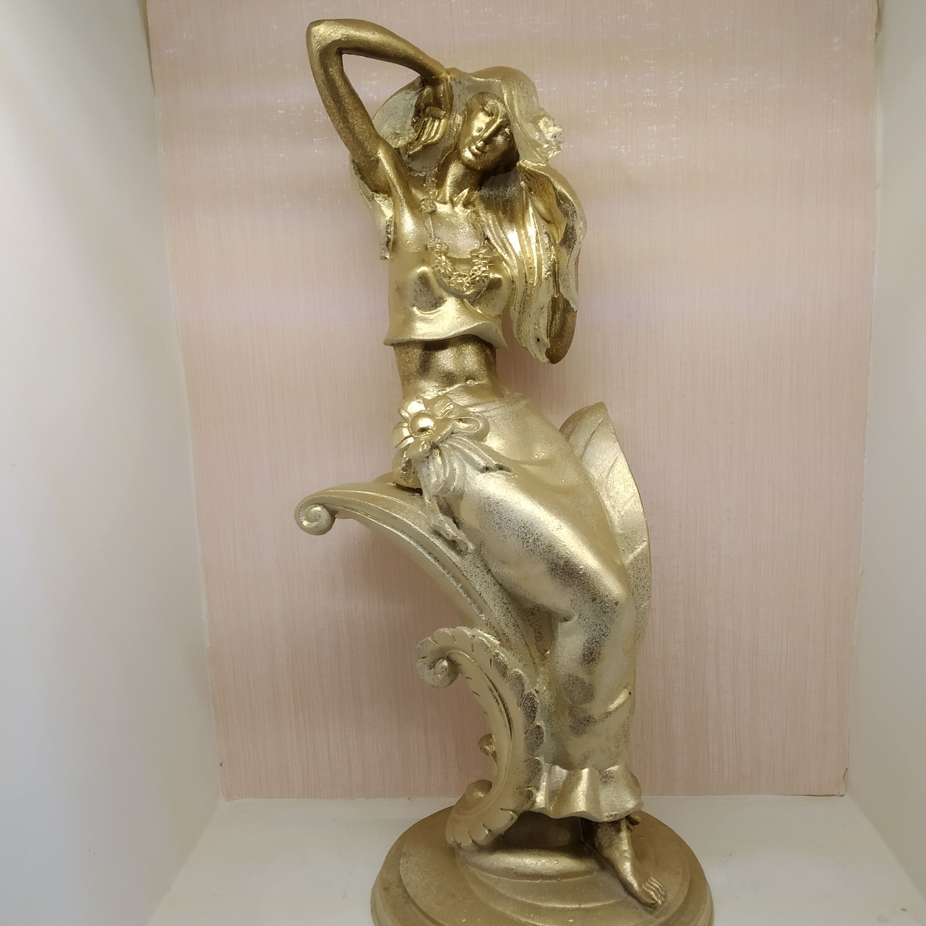 مجسمه عروس طلایی کد 5748