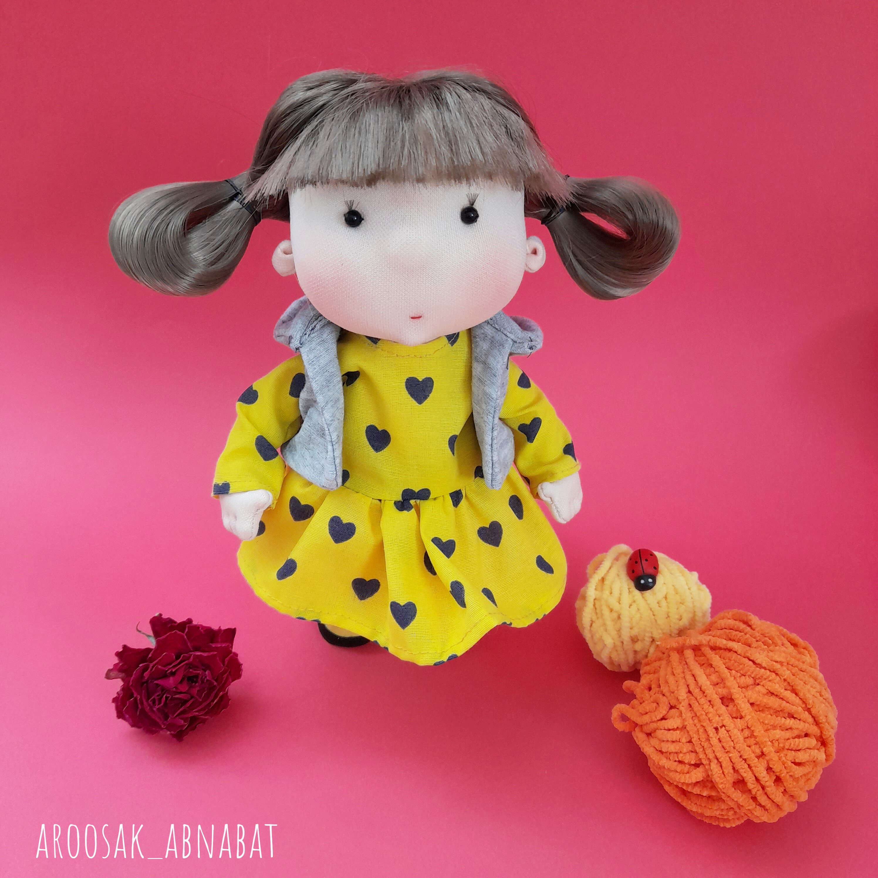 عروسک دستساز پارچه ای دخترانه