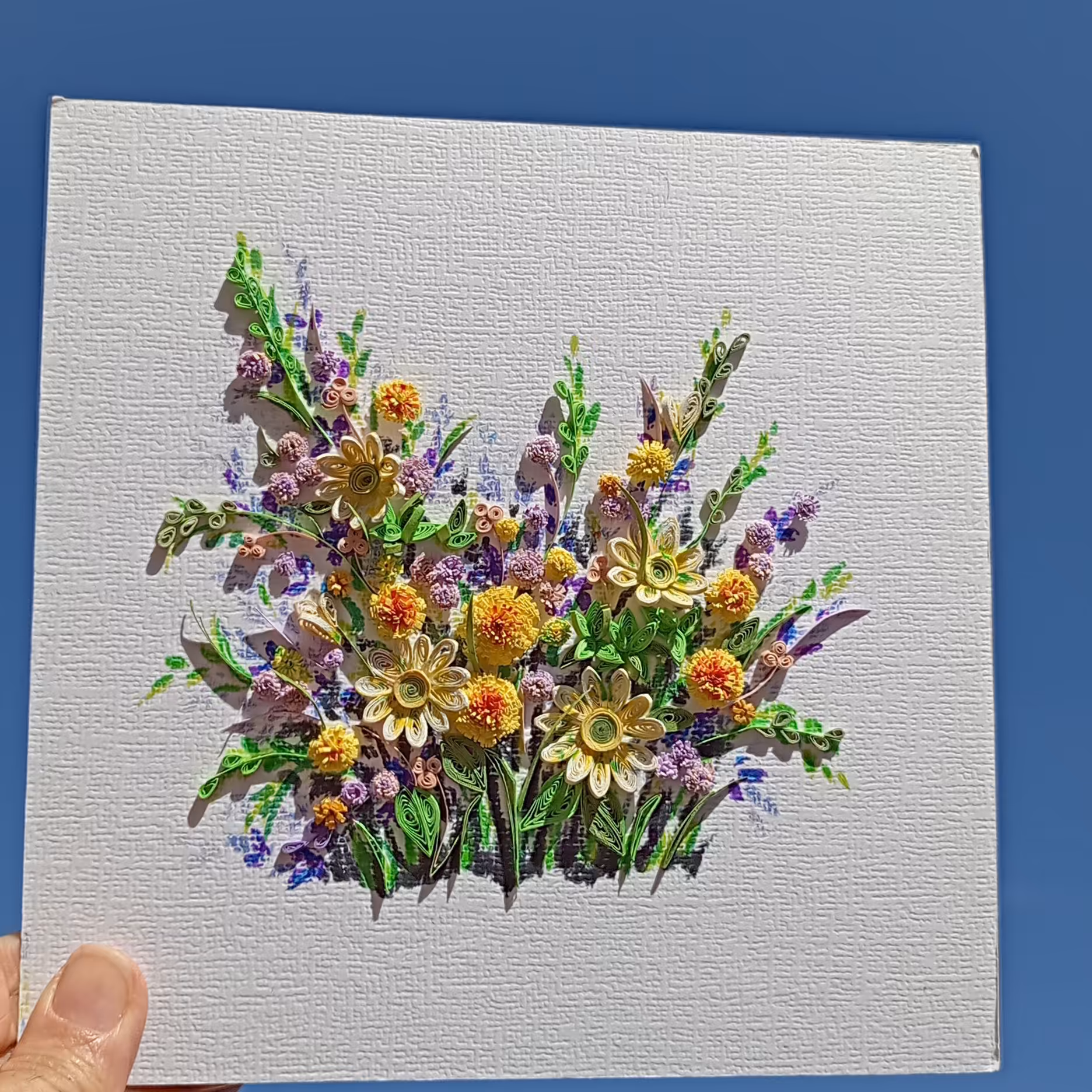 تابلو هنری برجسته با تکنیک کوییلینگ ،با رنگ بندی خاص، سایز  کوچیک