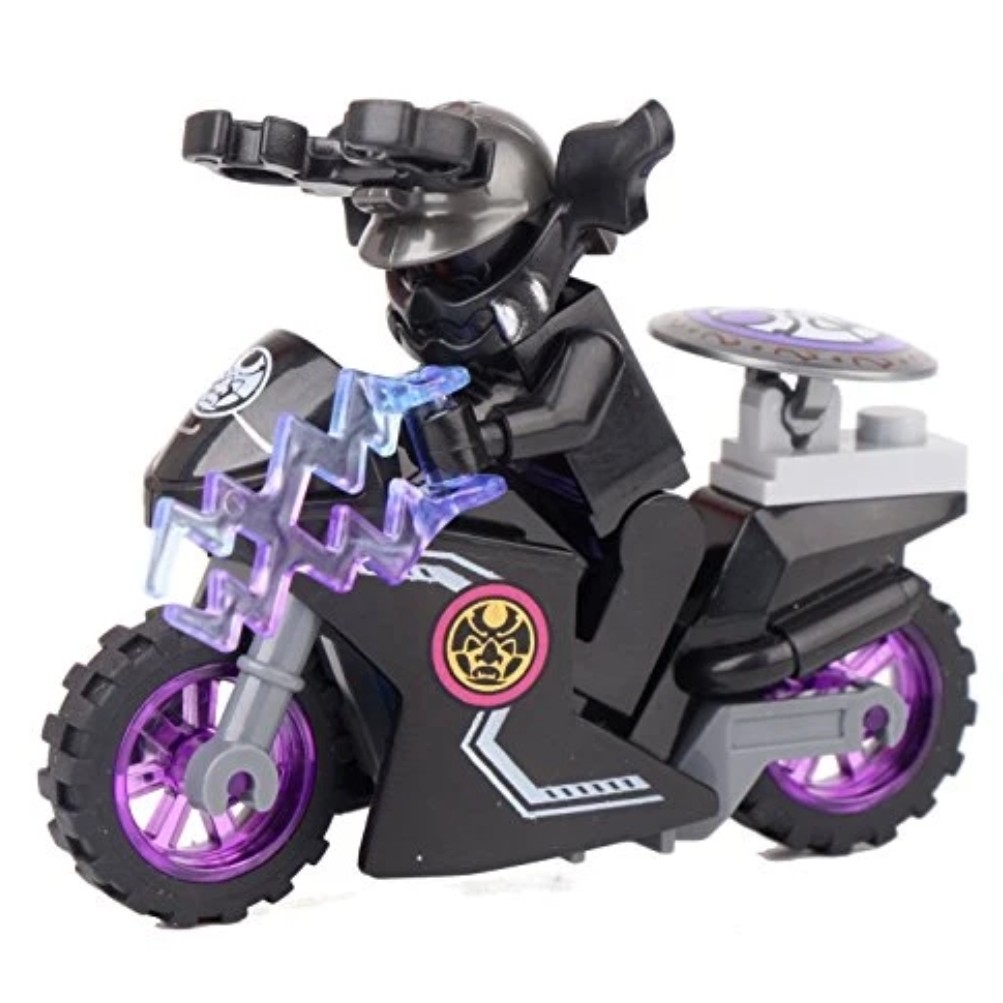 لگو دشمن نینجاگو با موتور لگویی جعبه دار مارک دکول