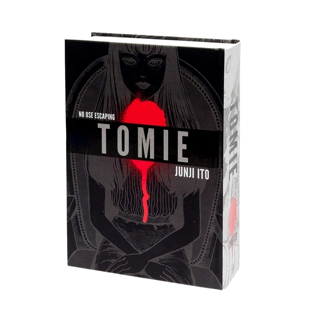 مانگا زبان اصلی Tomie نوشته Junji Ito