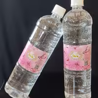 گلاب سنگین مائده کاشان، خریدمستقیم از گلاب گیری، بدون موادافزودنی، گرفته شده از بهترین گل محمدی