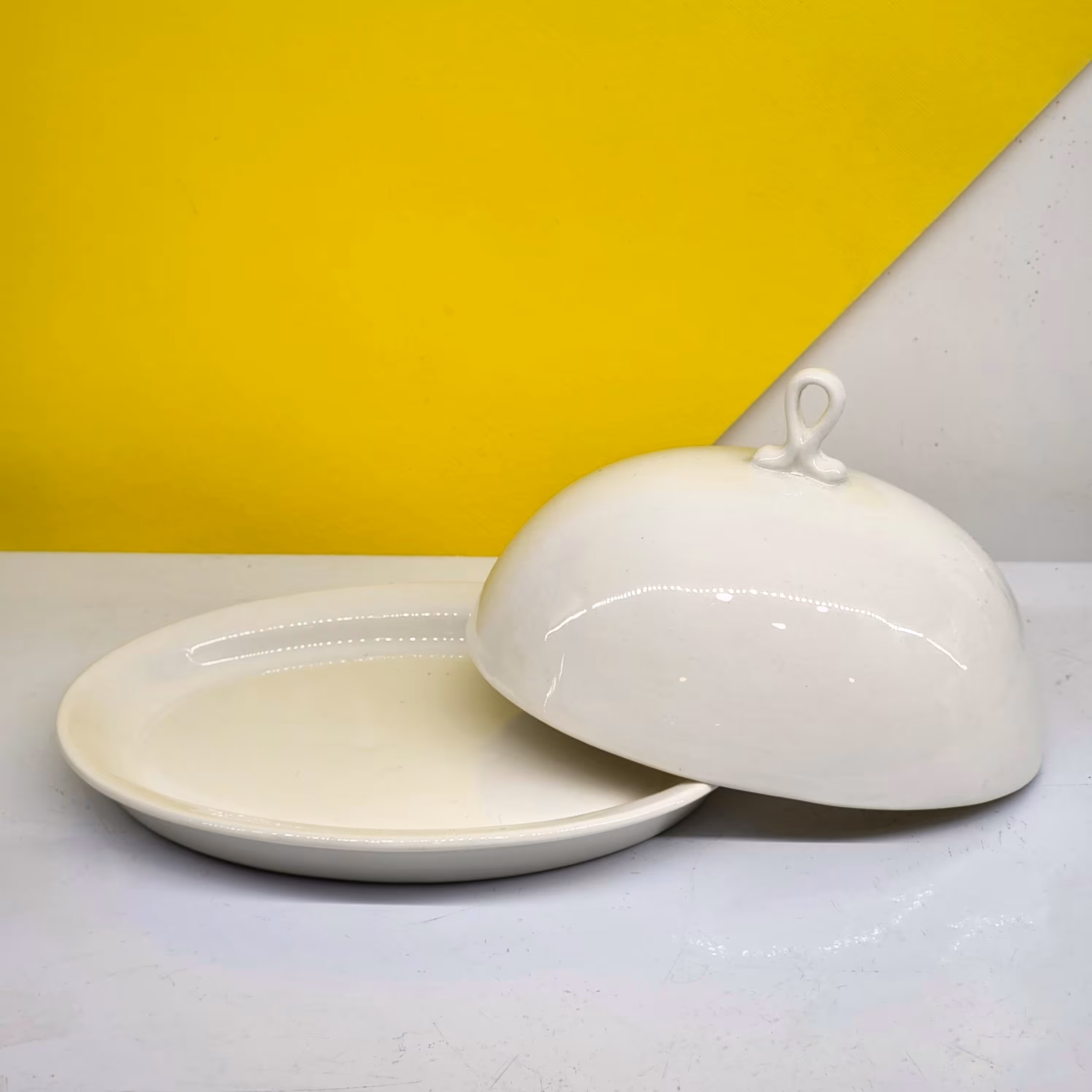 کره خوری سرامیکی