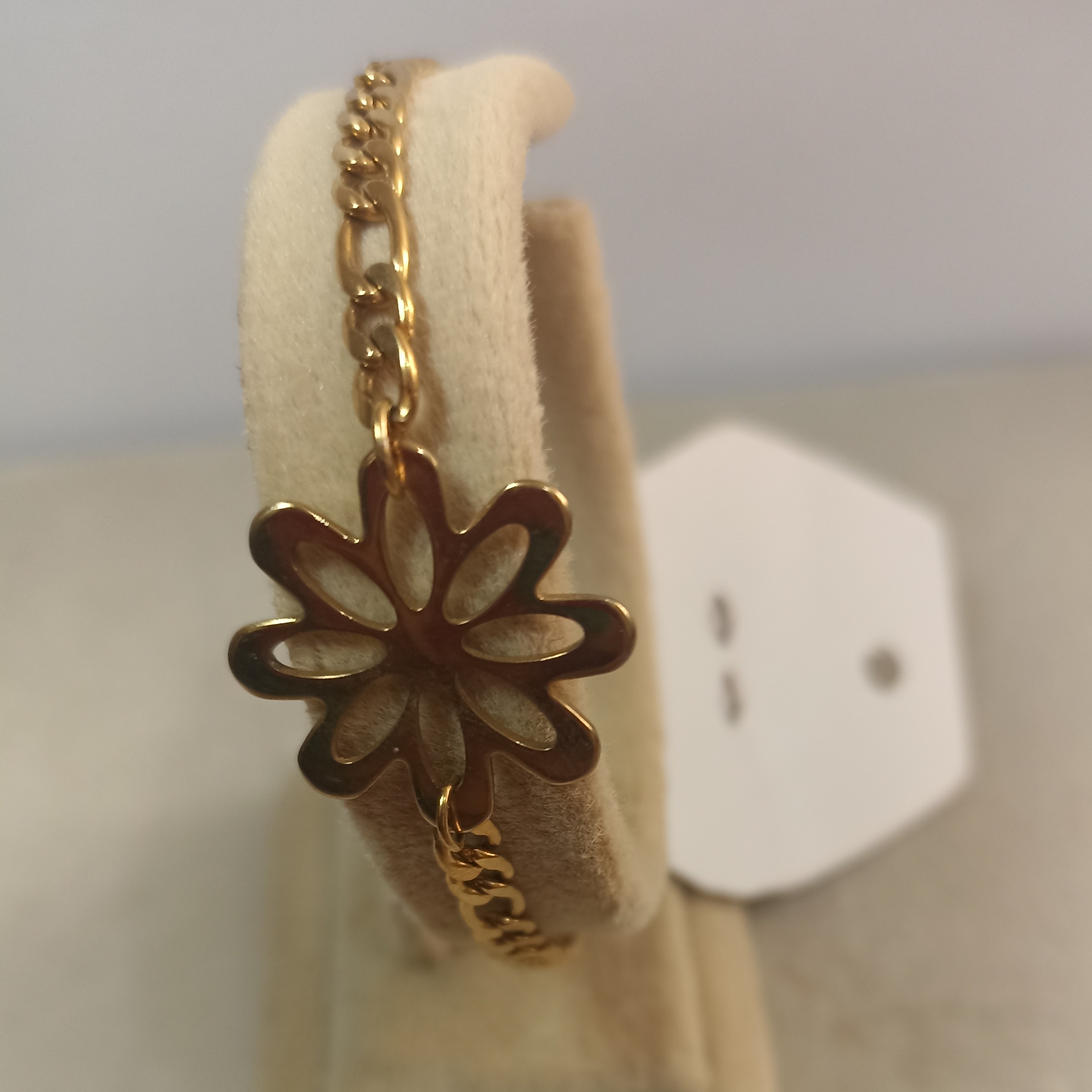  دستبند طرح گل