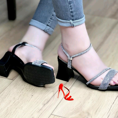 کفش مجلسی سایز37تا41زیره دلتا5سانت رویه نگین خارجی