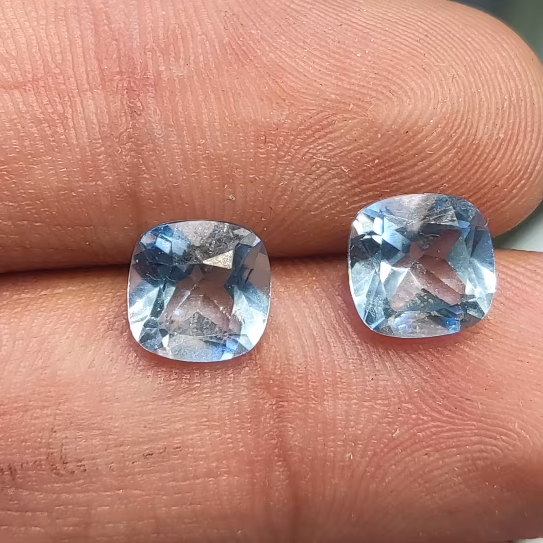 سنگ جواهری توپاز سوئیسی 