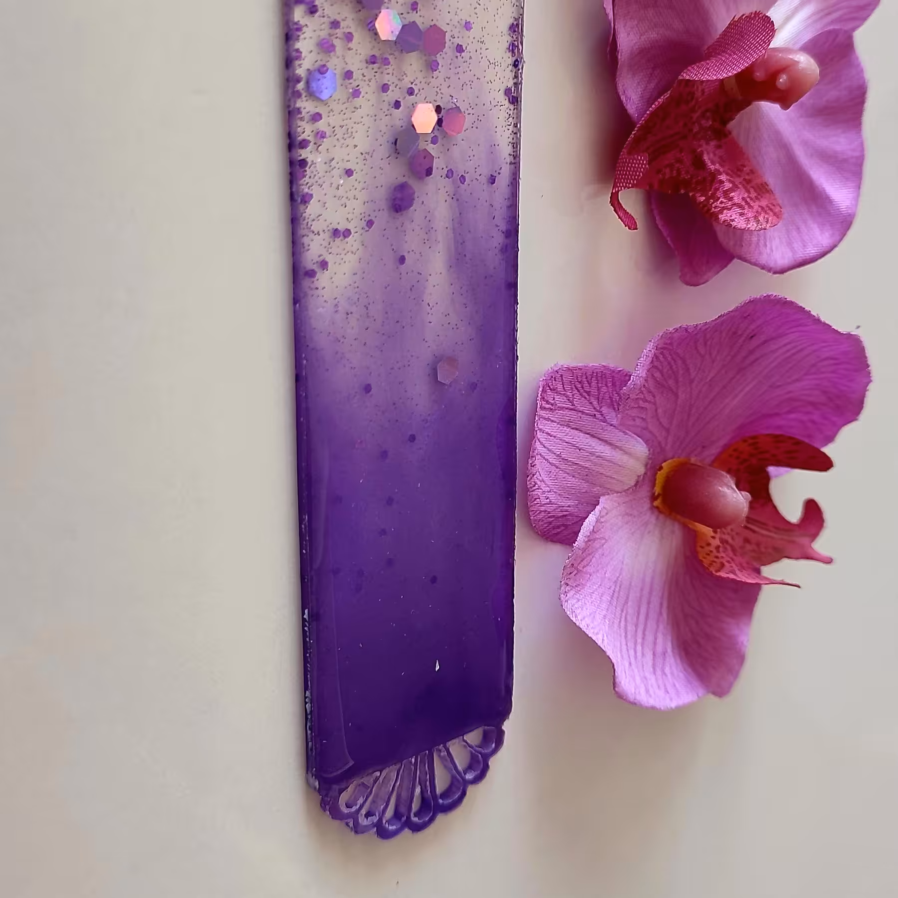 بوک مارک رزینی  مخصوص زیبا پسندان