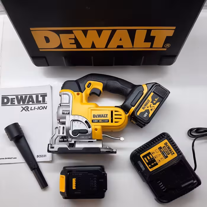 اره عمودبر شارژی دیوالت مدل dcs331m2