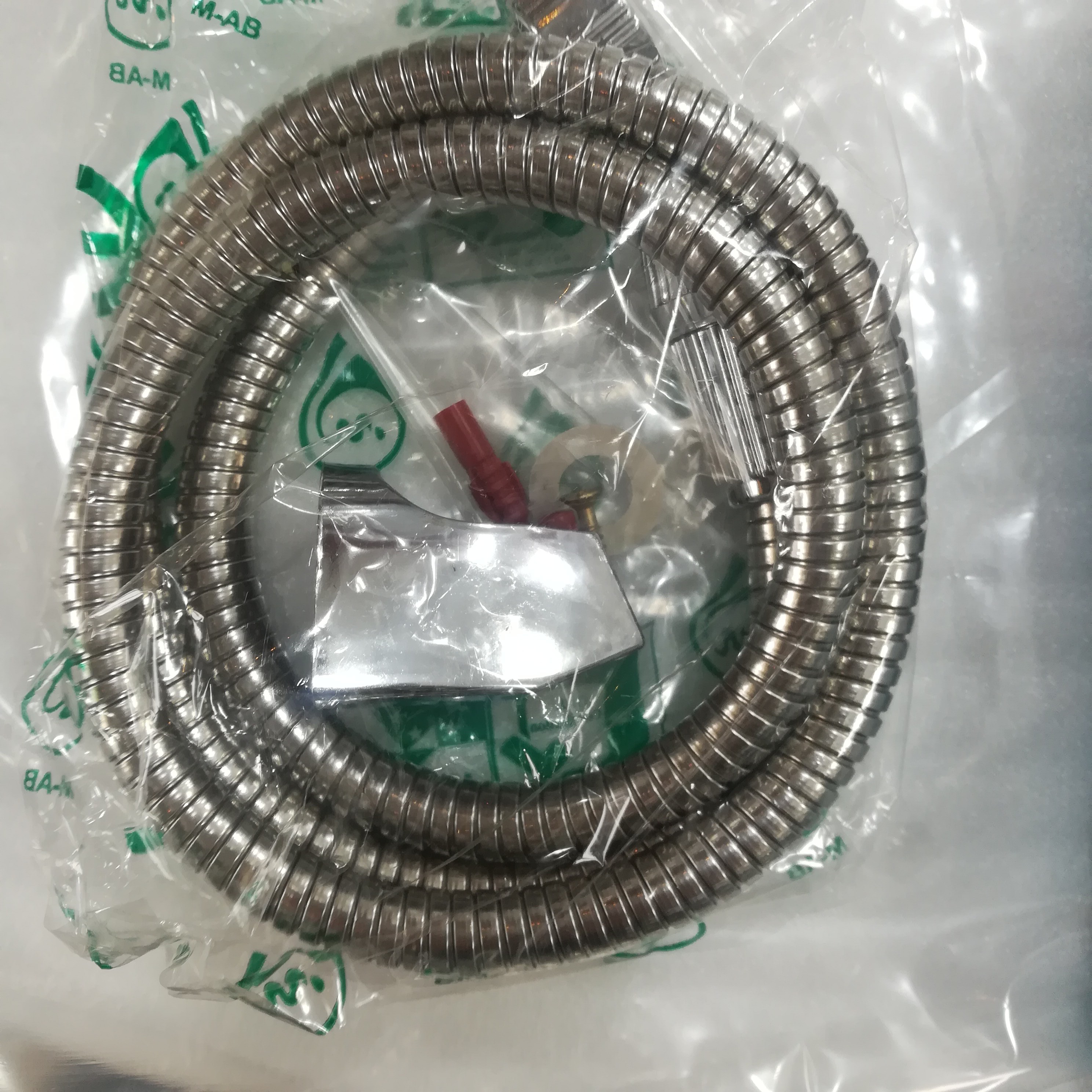 شلنگ توالت روکش دار