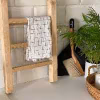 نردبان  و دستمال دکوراتیو

زیبا و بادوام
جنس چوب 
