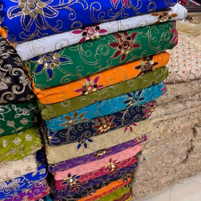 پارچه ساتن گلدوزی 