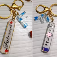 پلاک  ماشین دوطرفه رزینی  بامتن طرح عکس دلخواه حتی مو یا دندون عزیزانتون، یا تبلیغ کار تون