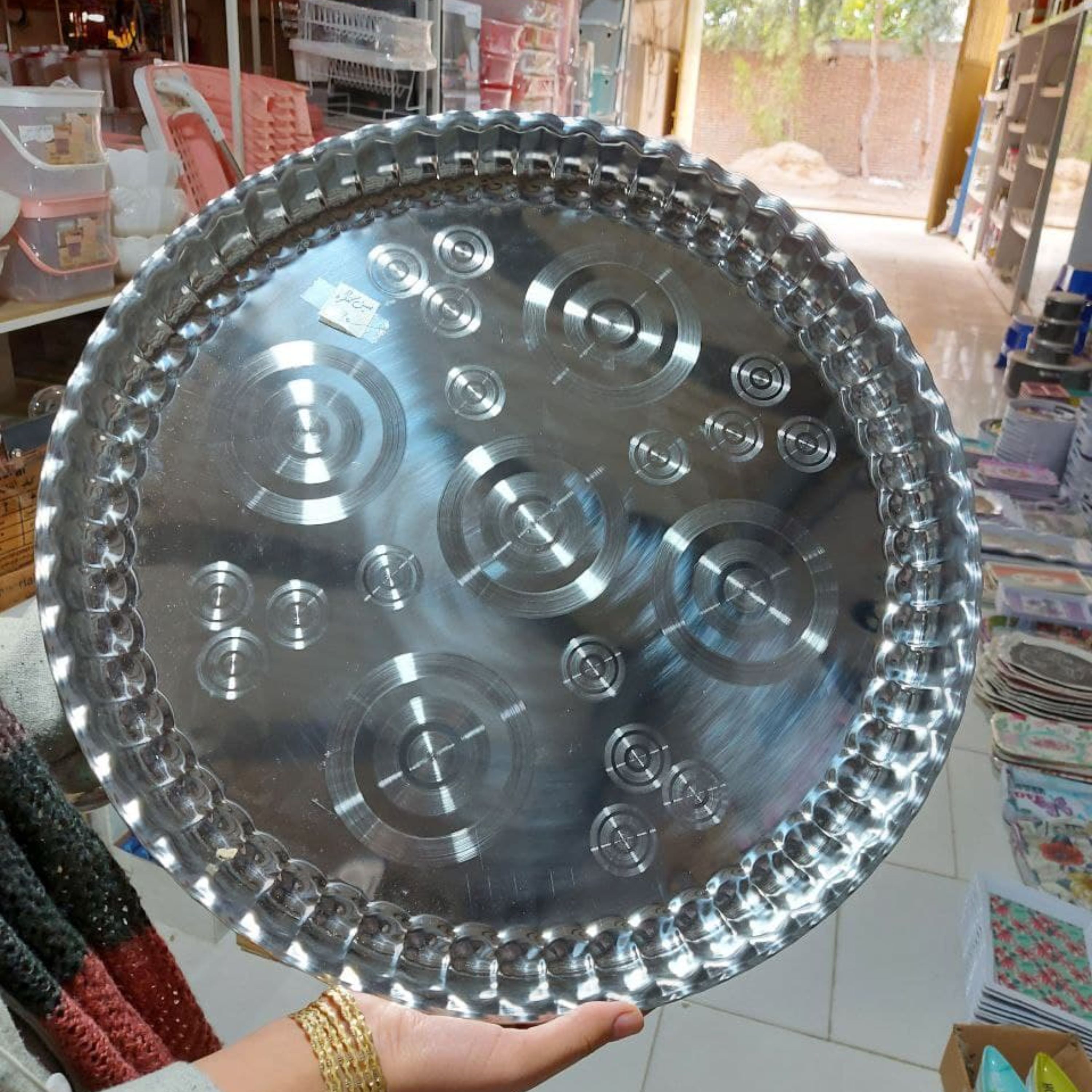 سینی استیل کنگره سایز24با طرح بسیار زیبا ورق بسیار ضخیم و صادراتی تهیه شده ازموادصادراتی