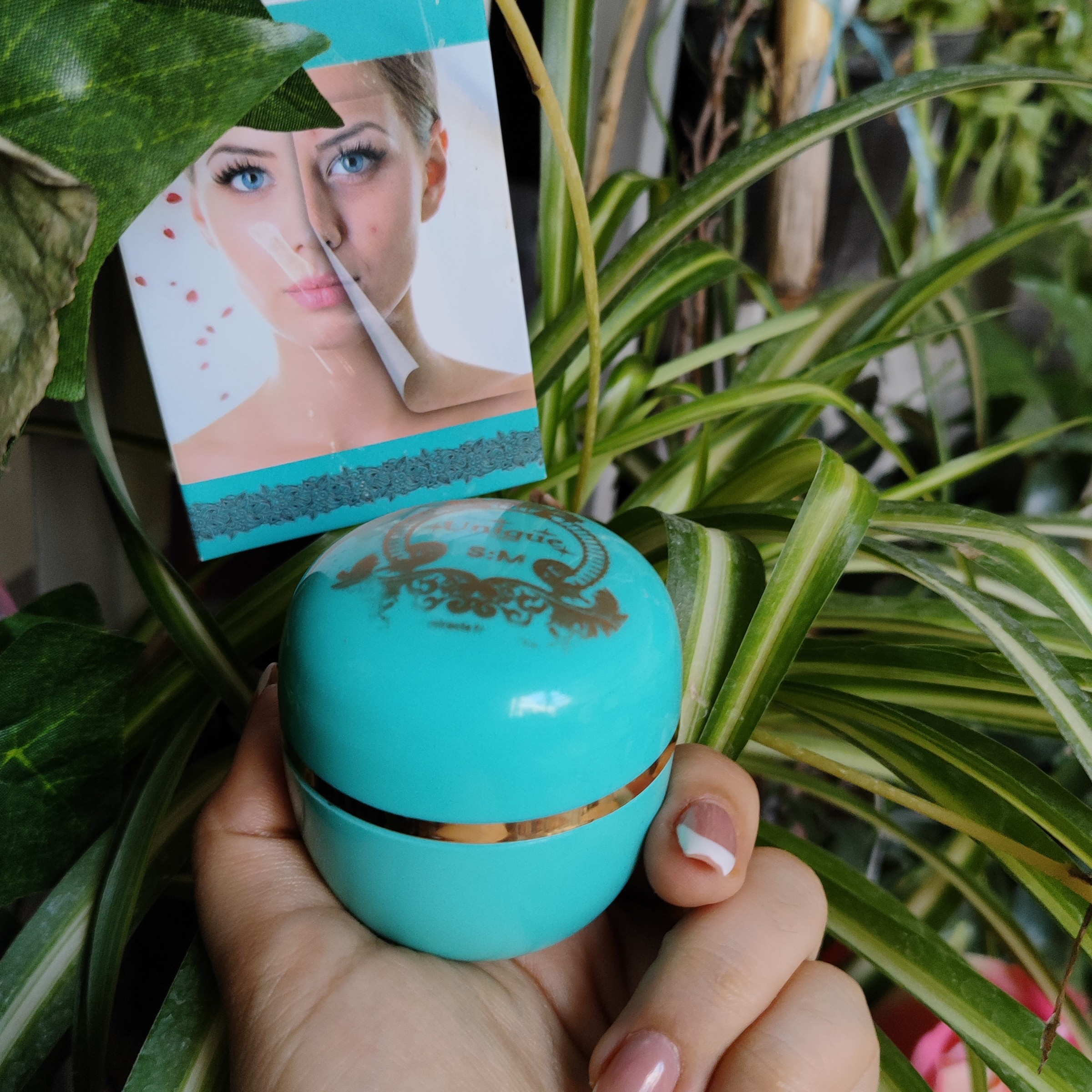 کرم یونیک اصل 