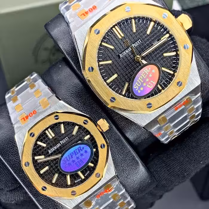 ساعت ست ای پی زنانه و مردانه موتور ژاپن کیفیت عالی ضد آب بدنه تمام استیل بند استیل اصلی رنگ کاملا ثابت 