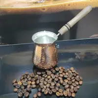 قهوه جوش مسی (جذوه) چهار کاپ مخصوص سرو قهوه ترک دسته چوبی ساخت زنجان 