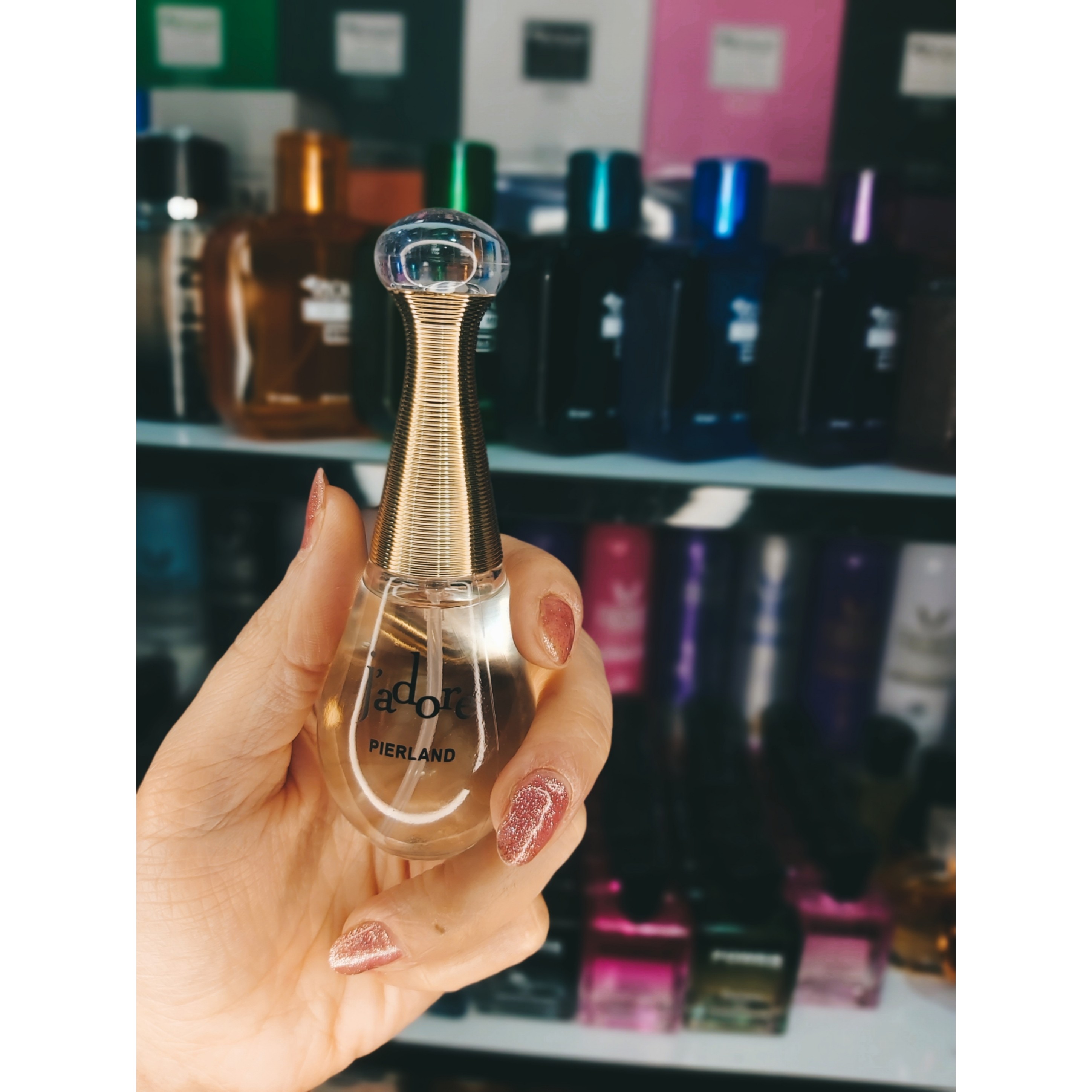 ادکلن 25 میل jadorپیرلند با رایحه گرم و شیرین زنانه