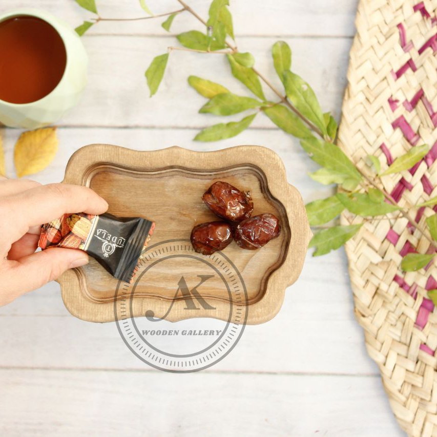خرما خوری چوبی طرح دالبری
