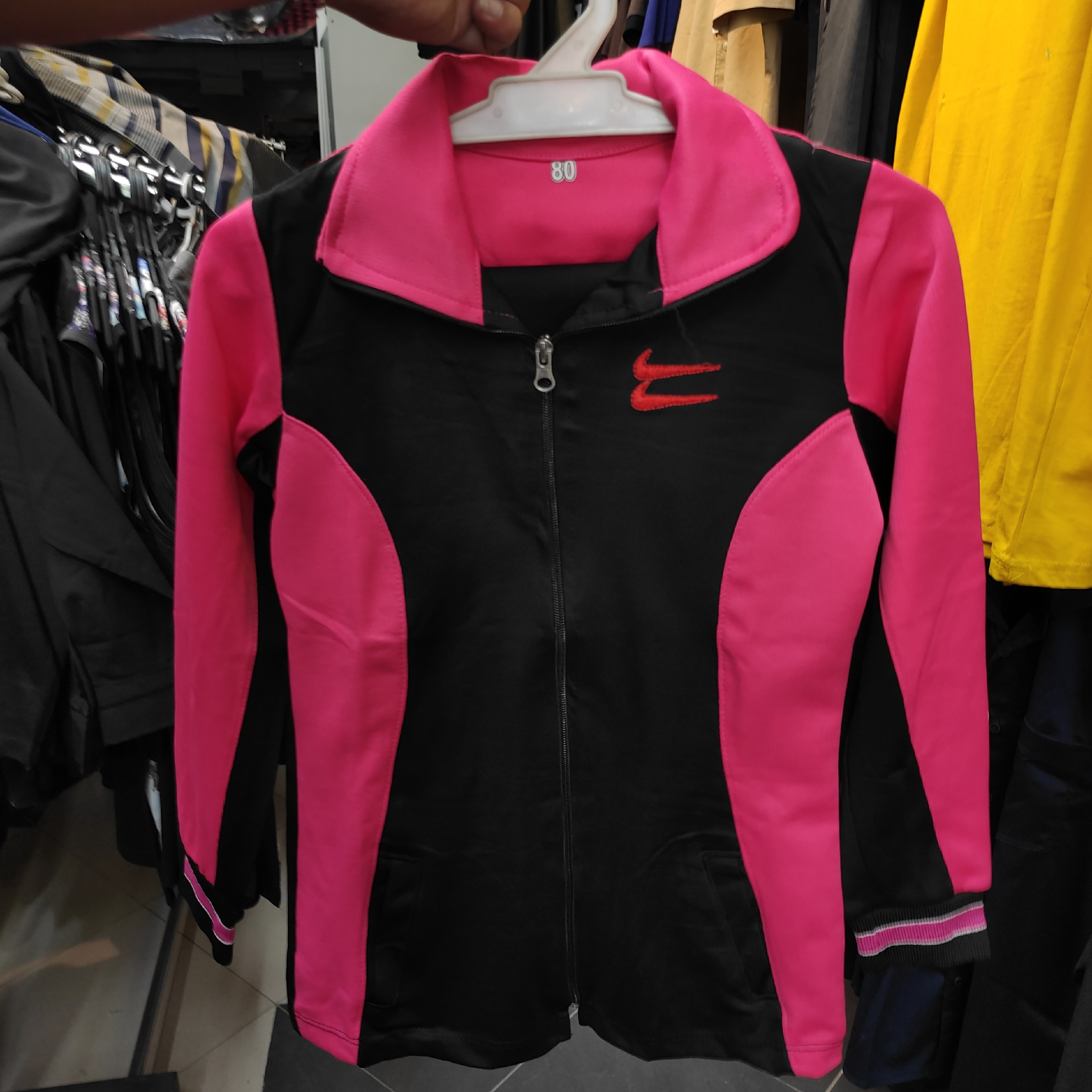 کاپشن و شلوار ورزشی مدارس