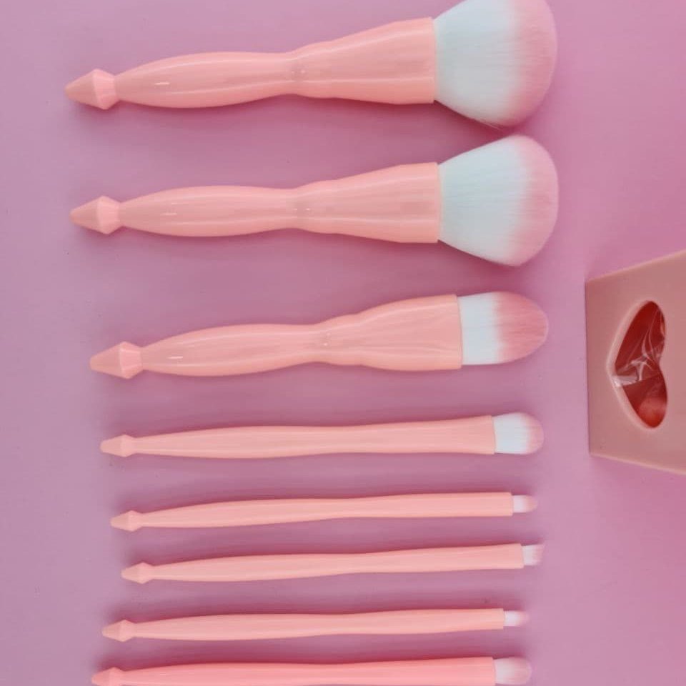 براش استندی طرح قلب صورتی
Brush with stand