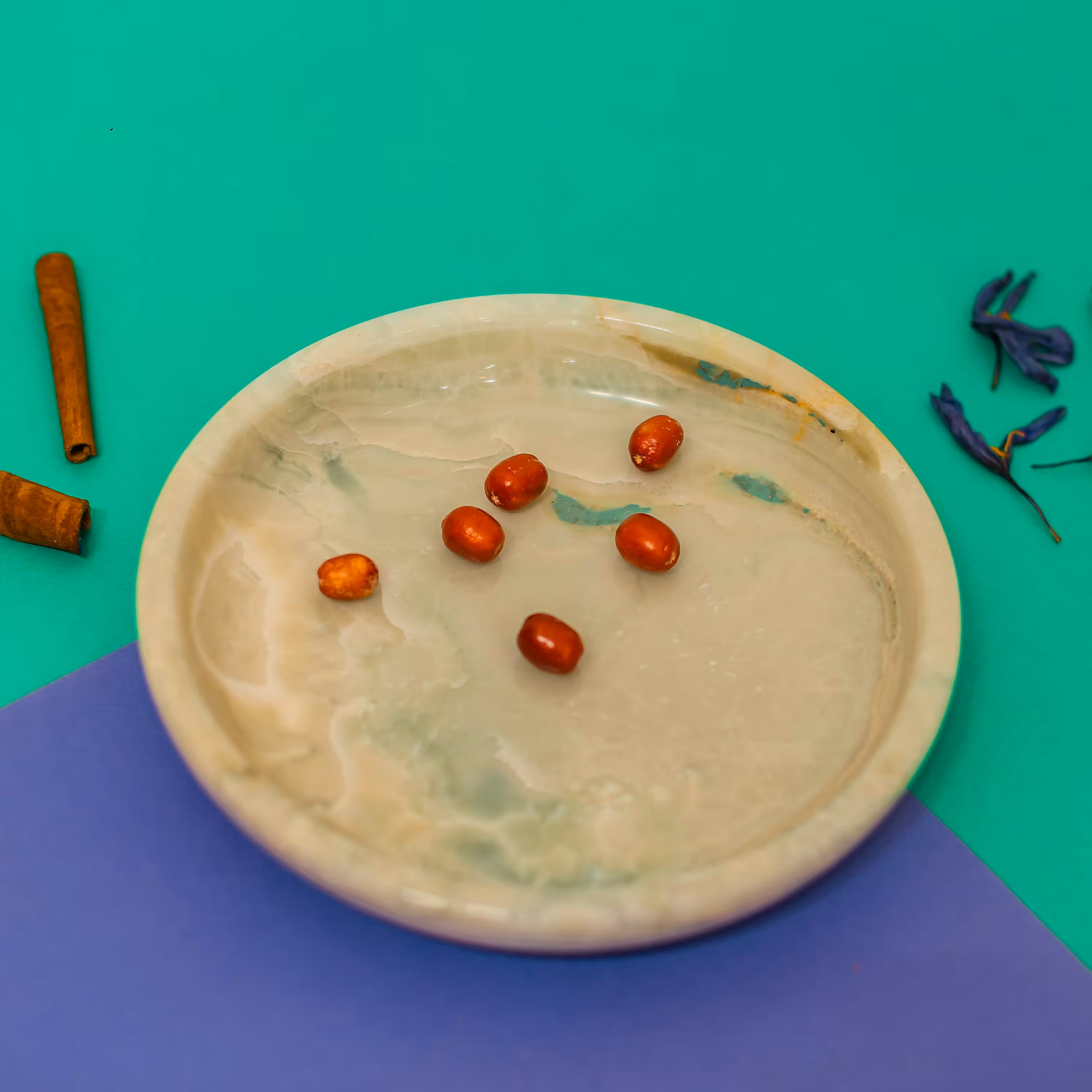 ظرف گرد سنگی ،مدل لبه دار،سنگ طبیعی مرمر یشم آبرنگی،کد 0147