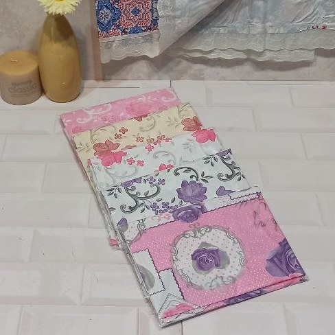 سفره 6 نفره یکرو جنس پلاستیک نرم قابل شستشو در شش رنگ متفاوت و جذاب قابل شستشو