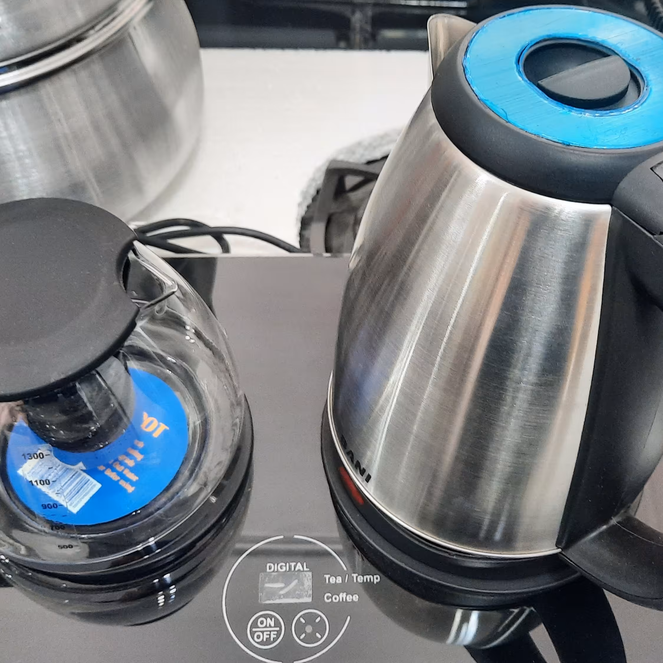 چای ساز برقی لمسی Bani