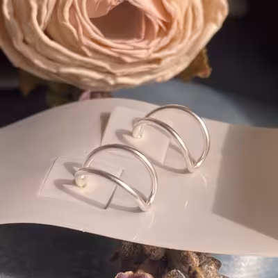 گوشواره نقره جدید نقره اصل عیار 925 گوشواره میخی نقره گوشواره دخترانه