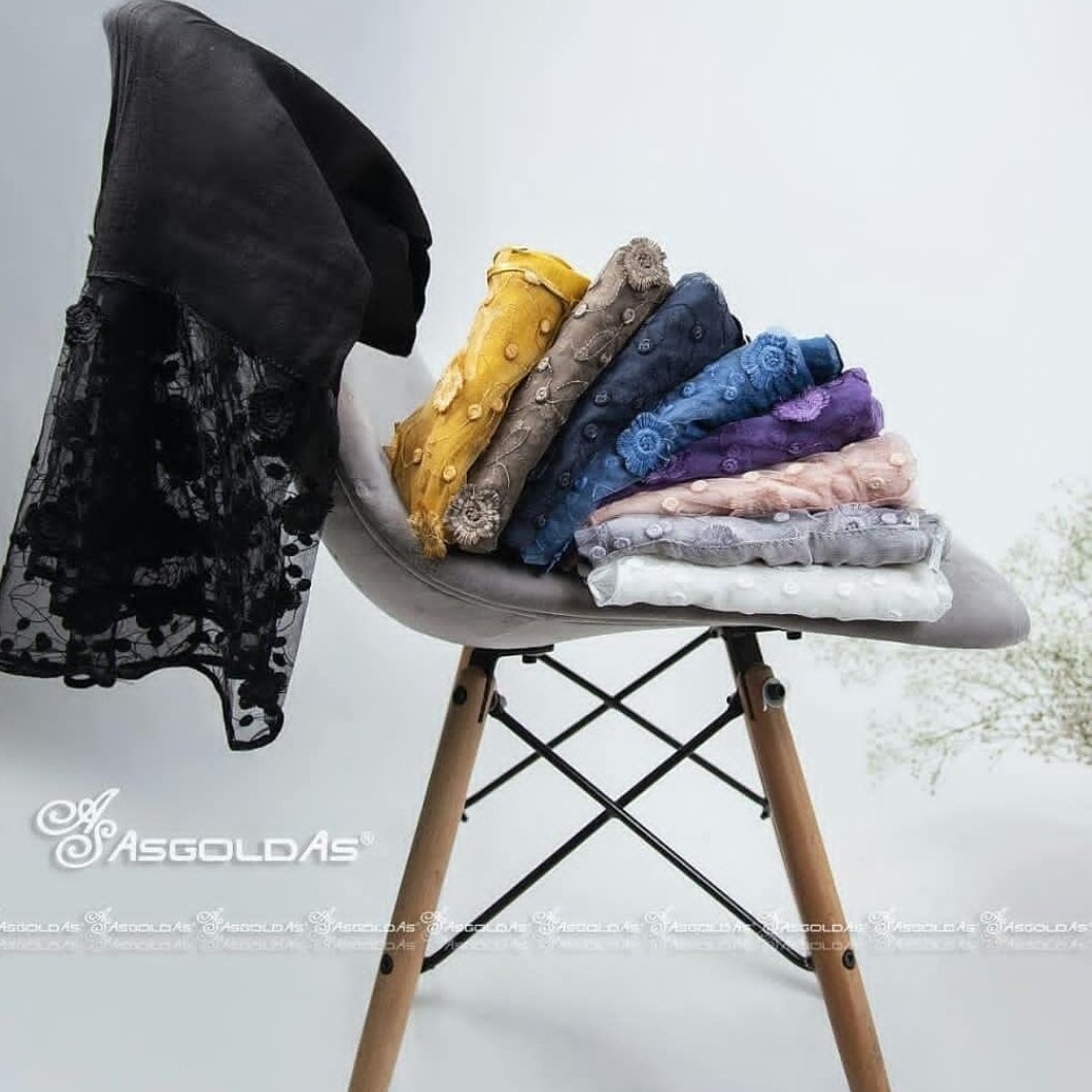 شال نخی حاشیه گیپور در رنگ بندی مجلسی