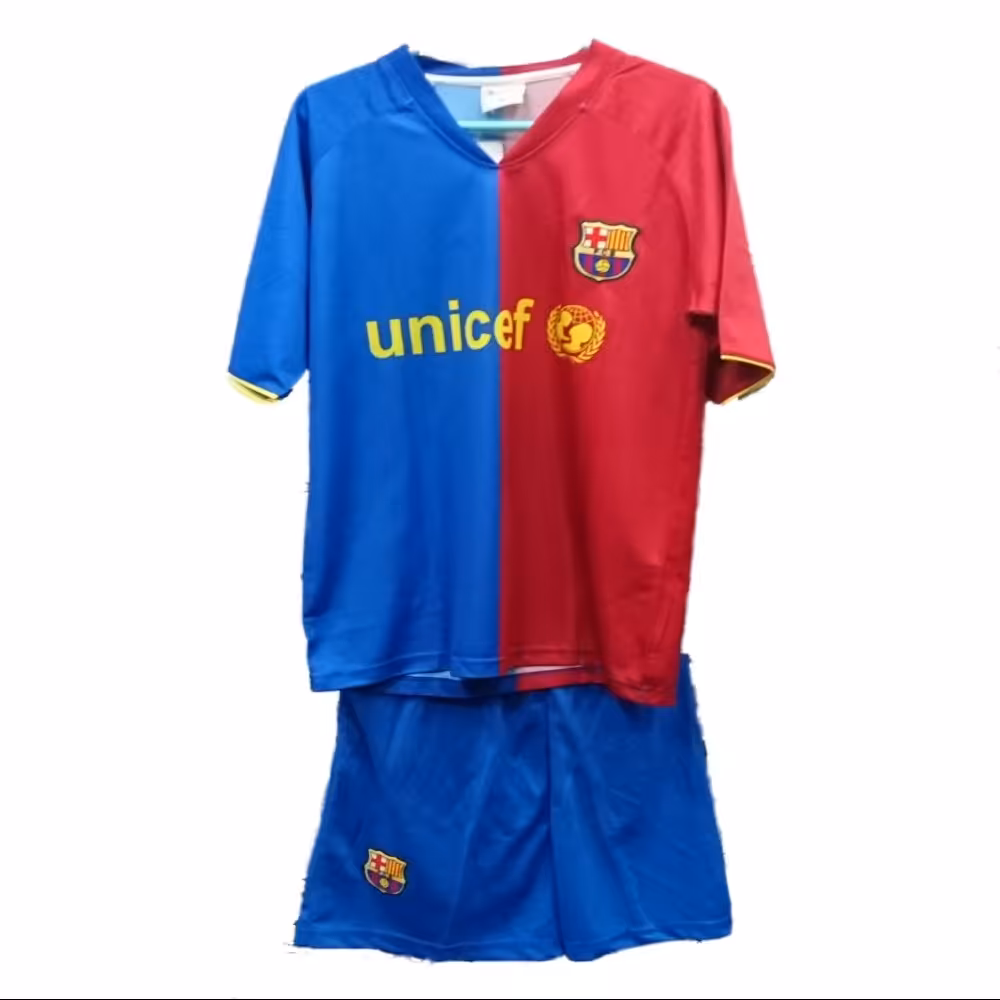 تی شرت و شورت ورزشی فوتبالی بارسلونا (تولید تایلند) (سایز M)